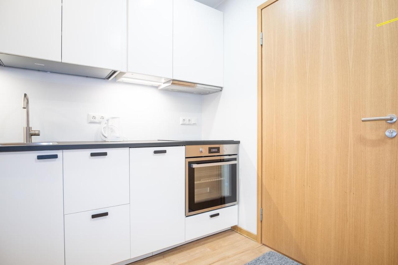 Spacious Mustamaee Apartments - Free Parking Ταλίν Εξωτερικό φωτογραφία