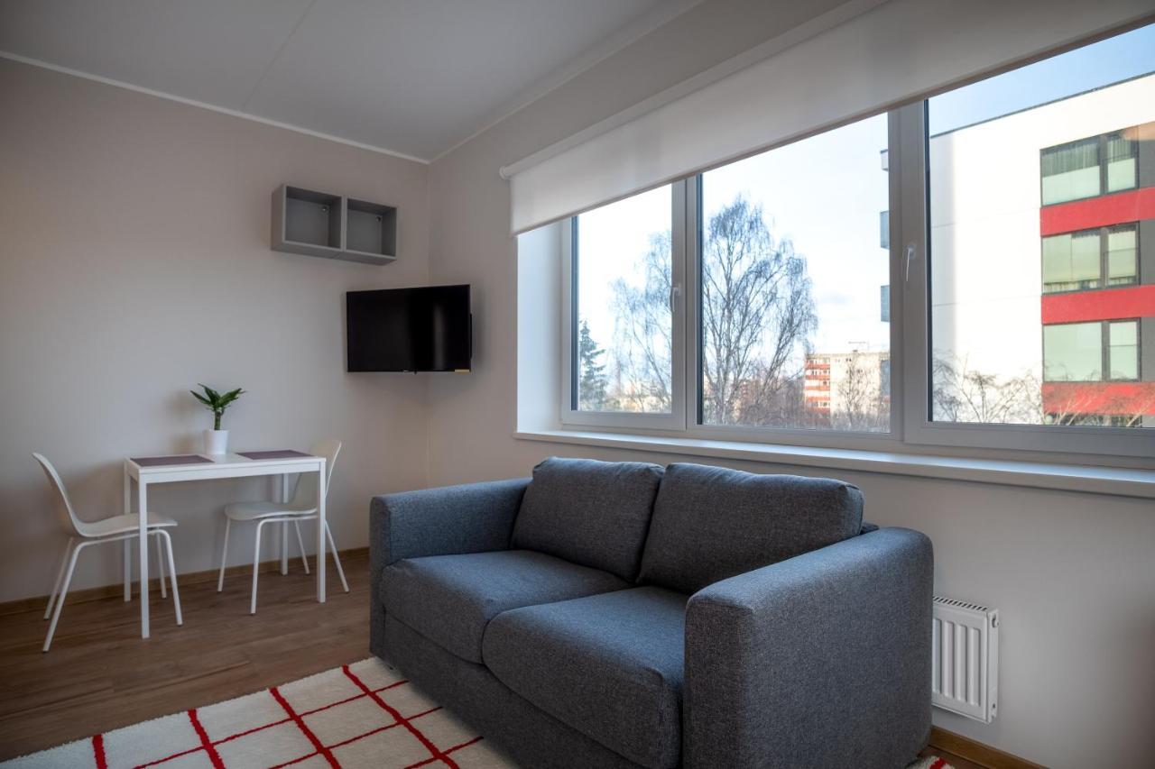 Spacious Mustamaee Apartments - Free Parking Ταλίν Εξωτερικό φωτογραφία